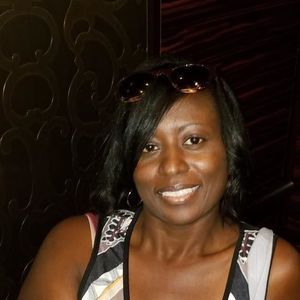 Meet your Posher, Demetria